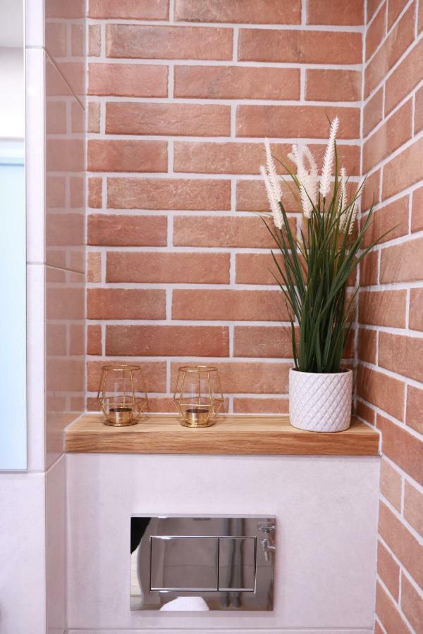 Chill & Explore By Cooee Apartments Varsóvia Exterior foto